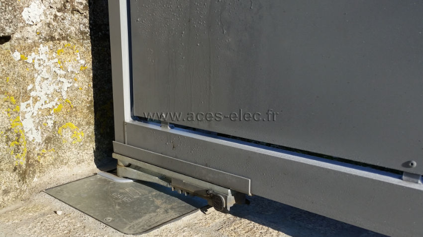 Moteur enterré pour portail battant à cholet