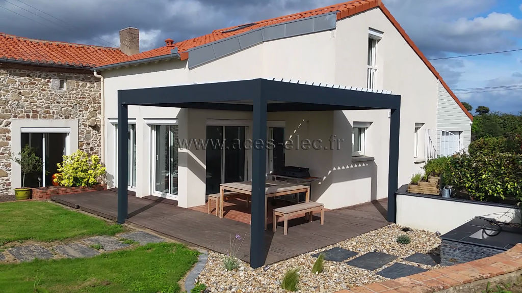 Acheter une Pergola bioclimatique adossée sur mesure : Revendeur LISU des temps