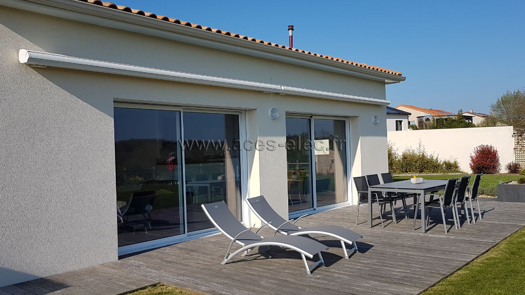 Double store banne topline cassette